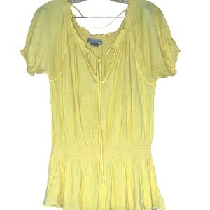 Guess peplum top soft yellow size M